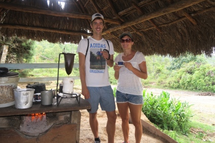Ein frischer Kaffee gleich zubereitet wie in Costa Rica